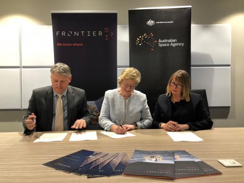 Signing between the Australian Space Agency and FrontierSI group